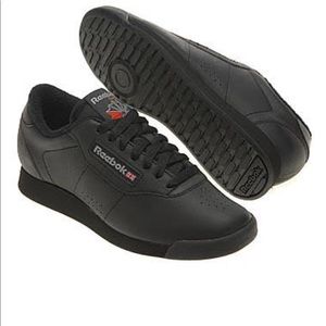 Gently used Reebok sneakers